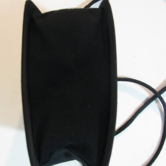 * Baskets of Cambodia Crossbody Purse Bag Woven & Cloth Zip Close Pockets - Picture 5 of 6